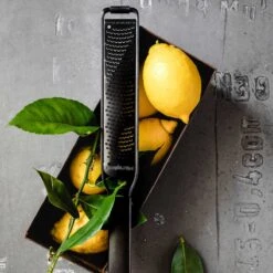 Microplane Black Sheep Reibe Zester 12 Microplane Black Sheep Reibe Zester -Grillmeister microplane black sheep reibe zester cbba283c651651896b3f1efbb066e350