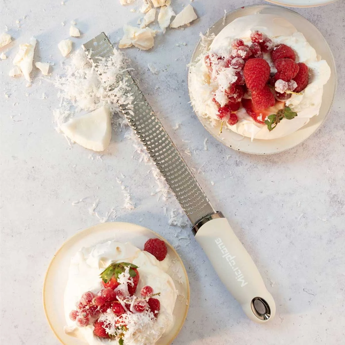 Microplane Premium Reibe / Zester, Kaschmir Beige 3 Microplane Premium Reibe / Zester, Kaschmir Beige