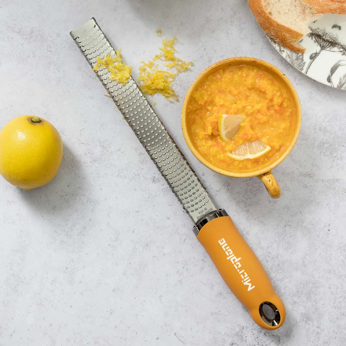 Microplane Premium Reibe / Zester, Senfgelb 3 Microplane Premium Reibe / Zester, Senfgelb