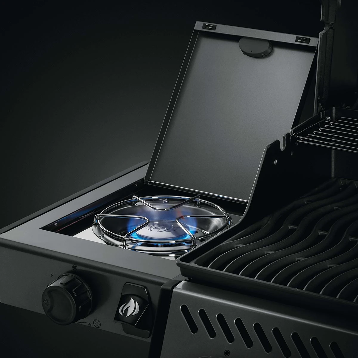 Napoleon Freestyle 365, 3 Hauptbrenner, Mit Seitenbrenner, Graphit 12 Napoleon Freestyle 365, 3 Hauptbrenner, Mit Seitenbrenner, Graphit – Bild 10