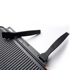 SANTOS Wende-Gussplatte Mit Holzuntersetzer Und Abnehmbaren Griffen 40 X 32 X 1,9 Cm -Grillmeister s wende gussplatte mit holzuntersetzer und abnehmbaren griffen 40 cm x 32 25 cm x 1 9 cm ff3605f2b16ea2ba3bec7cbbc8390c8b