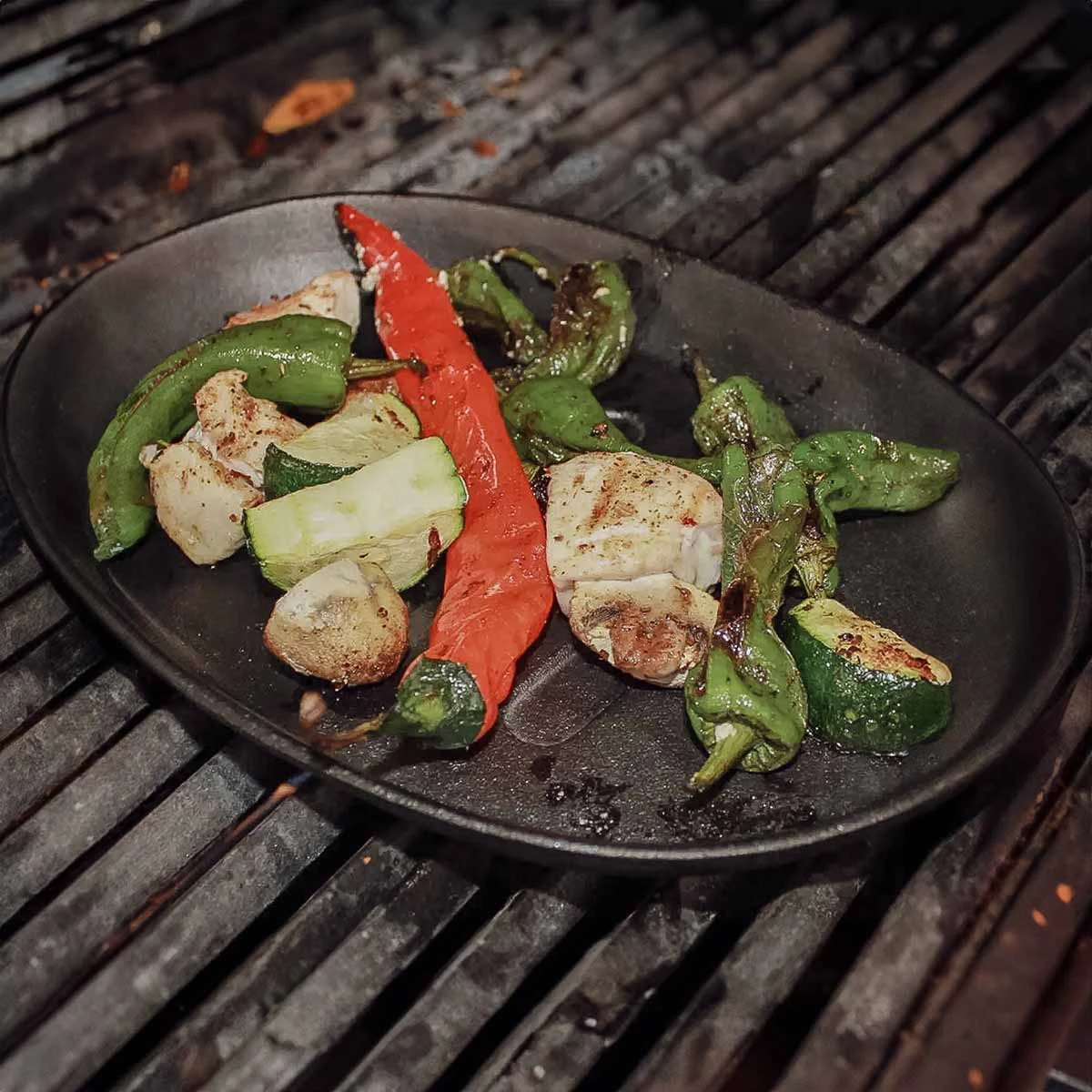 SANTOS Pfanne Gusseisen Inkl. Tablett & Griff, 27,3 X 18,7 Cm 5 SANTOS Pfanne Gusseisen Inkl. Tablett & Griff, 27,3 X 18,7 Cm – Bild 3