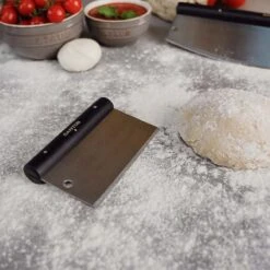 SANTOS Pizza Teigmesser 11 SANTOS Pizza Teigmesser -Grillmeister santos pizza teigmesser 06a6bd9518c3d4623a86fe3d4d822191