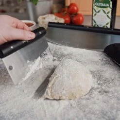 SANTOS Pizza Teigmesser 9 SANTOS Pizza Teigmesser -Grillmeister santos pizza teigmesser cdc665d069e6ee46a3d29627db99efc4