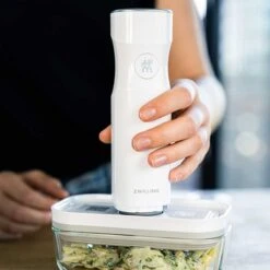 ZWILLING FRESH & SAVE Vakuumpumpe Mit Ladekappe, Weiß 16 ZWILLING FRESH & SAVE Vakuumpumpe Mit Ladekappe, Weiß -Grillmeister zwilling fresh save vakuumpumpe mit ladekappe weiss 8966688ca186f7350ae2eef7a5b8e30f
